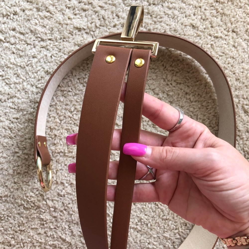 Chico’s leather belt M/L